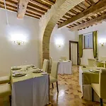 Relais Paradiso & فندق Marcellano
