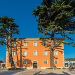 Relais Paradiso & 4*