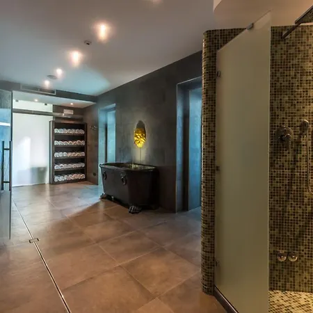 Hotel Relais Paradiso & 4*