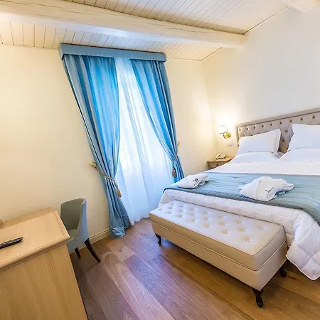 Relais Paradiso Resort&spa Hotel 4*